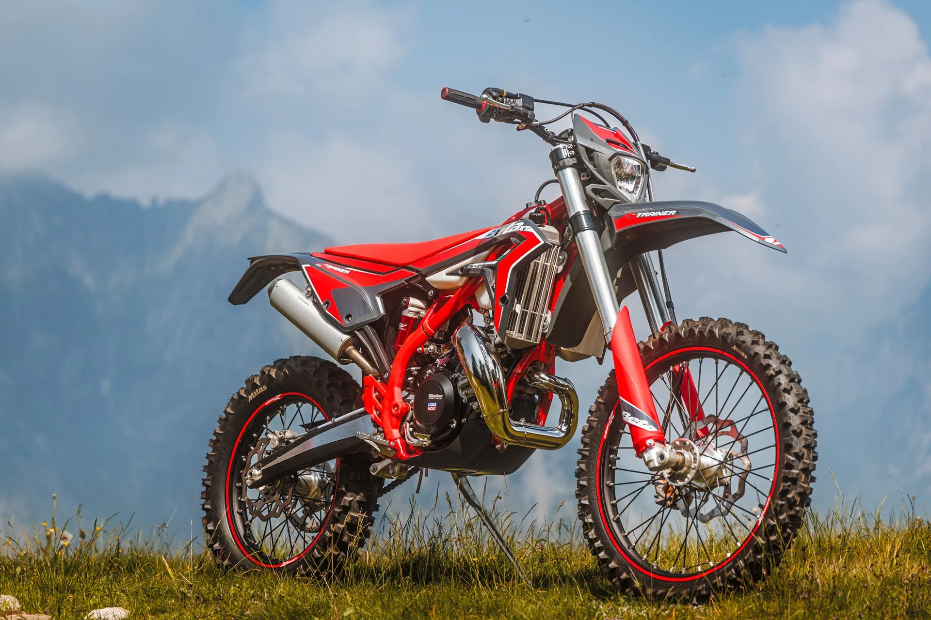 Beta X-Trainer 250 2T Ana Görünüm